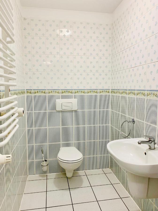 Bed and Breakfast Azalia Ustronie Morskie Exterior foto