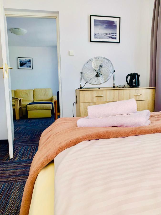 Bed and Breakfast Azalia Ustronie Morskie Exterior foto