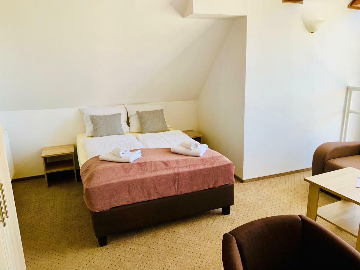 Bed and Breakfast Azalia Ustronie Morskie Exterior foto