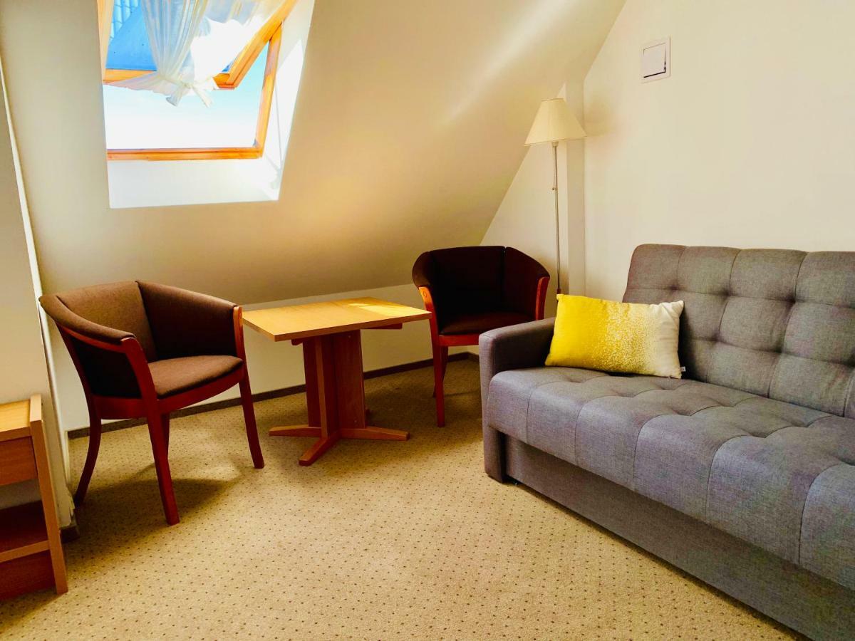 Bed and Breakfast Azalia Ustronie Morskie Exterior foto