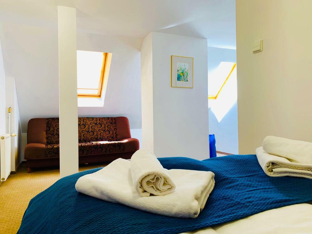 Bed and Breakfast Azalia Ustronie Morskie Exterior foto